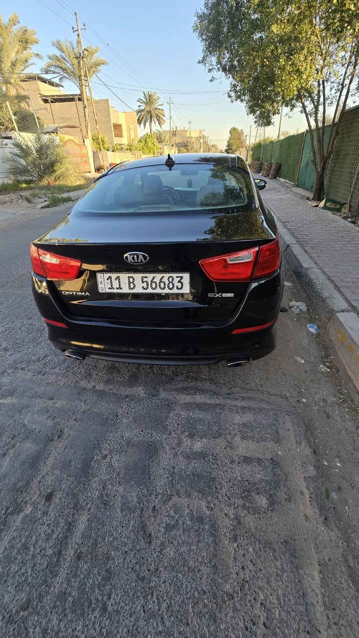 كيا اوبتما 2014 شكل 15
محرك 2400 gdi

وارد امريكي

فئة ex فول مواصفات

فتحة بانوراما 

كاميرا خلفيه

تدفئه وتبريد للكشنات الأمامية 

تدفئة مقود

تبريد قطعتين ثلج

كشنات أمامية كهربائية مع ذاكرتين لكشن السايق.

مرايات شفط.

مثبت سرعة

بغداد الدوره

موبايل ***********

السعر 118
