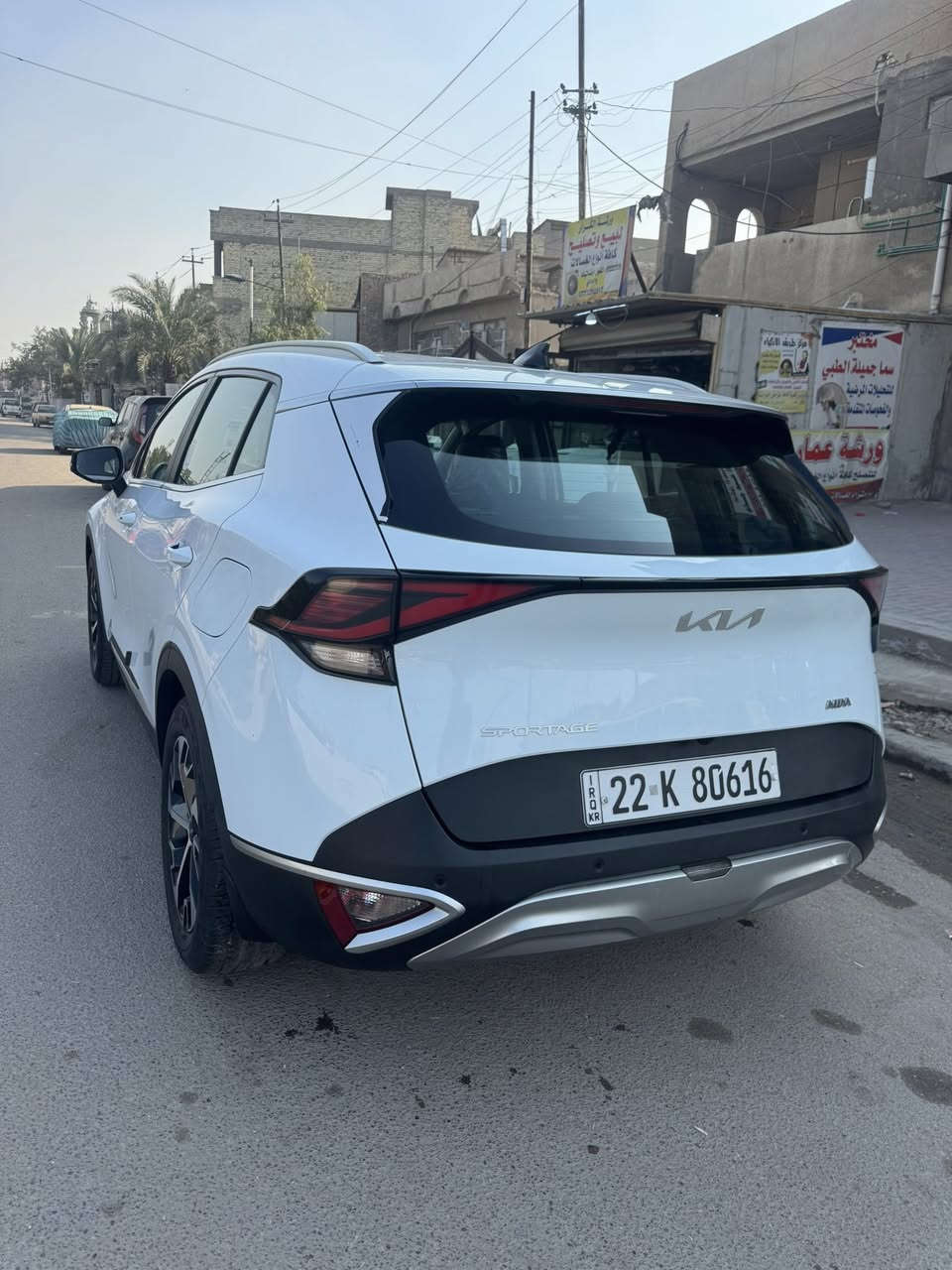 سبورتج خليجي وكالة نيم موديل 2024 ماشية 27 الف جديدة بمعنى الكلمة على ايدي من الزيرو مكفولة من الصبغ والبارد والشخط 
بصمة وتشغيل عن بعد 
اشاير بالمري 
رادار جانبي 
4 انضمة قيادة 
ايكو سبورت منحدرات 
عادي 
تحكم جهتين ومثبت سرعة حساسات 
السيارة مكفولة كفالة عامة 
السعر 223 وبيها مجال بسيط 
مكان السيارة بغداد بجميلة 
***********
