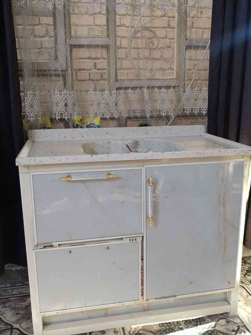 السلام عليكم غراض للبيع بسعر مناسب
مكان الزعفرانيه
***********
