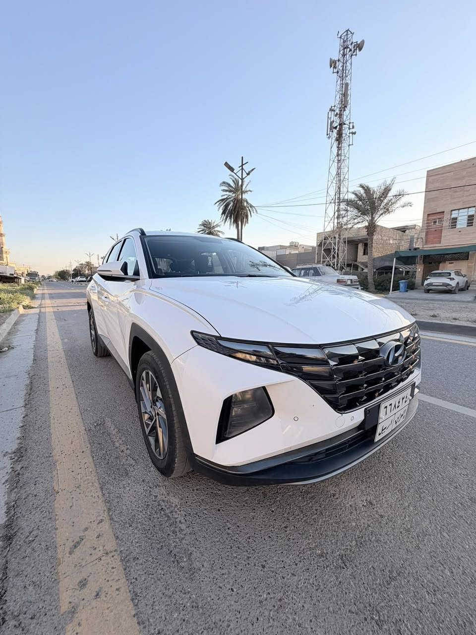 توسان ٢٠٢٠ شكل ٢٣ كفالة عامة خليجي
ماشية ٦٣ 
سيارة بدون اي نقص جاهزة للاخير سنوية بعدهة منافذه 
مكان بغداد عامرية 
***********
