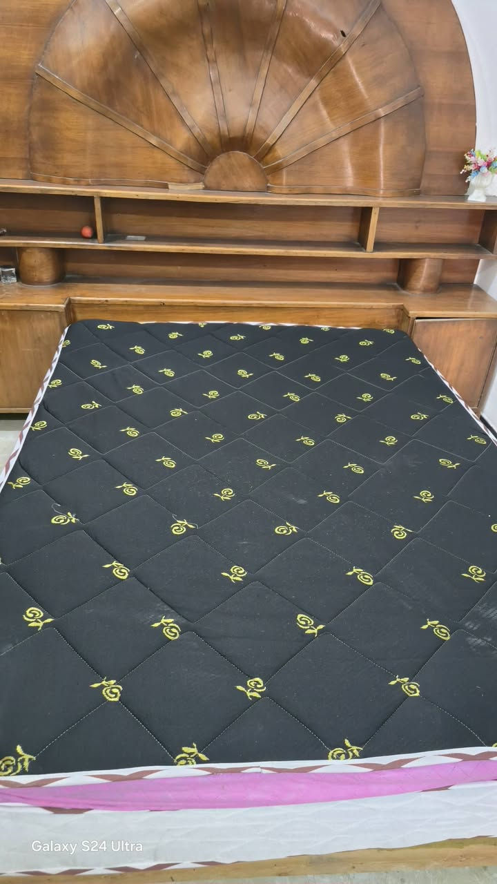 غراض منزليه مستعمله للبيع ديوانيه عروبه سعر 800 بيهن مجال ابيع شلع 
***********
