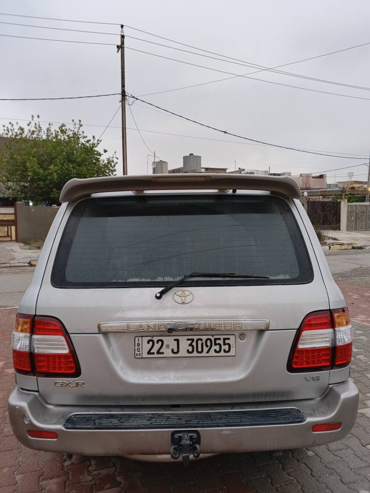 مۆنیکا 2006 Gxr فول مواسەفات دووپارچەی بویاغە بۆنیت و نیوەی چاملغی لای سەکن تۆزێک بەتانەی گرتووە شانسی بەشەرت هیچ تری پێوەنییە سەقفی کاڵ بونەوەی هەیە مەکینەی بەشەرت فەحسووهەزەی تازەیە سەنەوی دوومانگە بەسەرچووە تەحویل ووەکالەبەشەرت ژمارەی موبایل ***********واتس اب و فایبری لەسەرە كركوك, العراق
