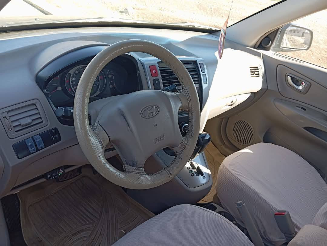 (honda tucson 2005) هۆندا تۆکسۆن٢٠٠٥ فول مواسەفات بۆ فرۆشتن  (ئاڕم پلاستیک هەولێر) سیستەمی غاز وبەنزینن
بێ دەعم و بێ بۆیاغ 
بۆ زانیاری زیاتر پەیوەندی بکەن بەم ژمارە تەلەفۆنە 
*********** رانية, السليمانية
