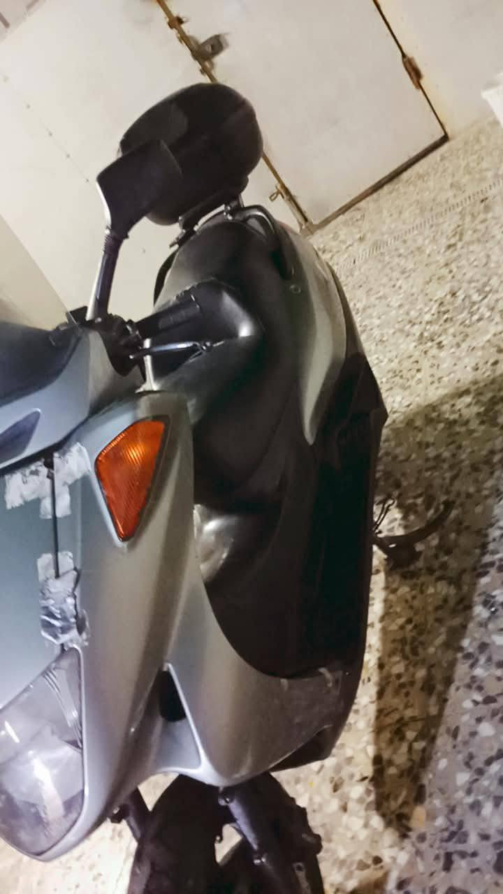 السلام عليكم دراجه فورزا للبيع
ملاحظه الدراجه كايمه ابيعلك كوم حديد 
السعر 450وبيها مجال
العنوان الصحفيين الزراعي مال الضباط 
المراسله ماسنجر او واتساب 
***********
