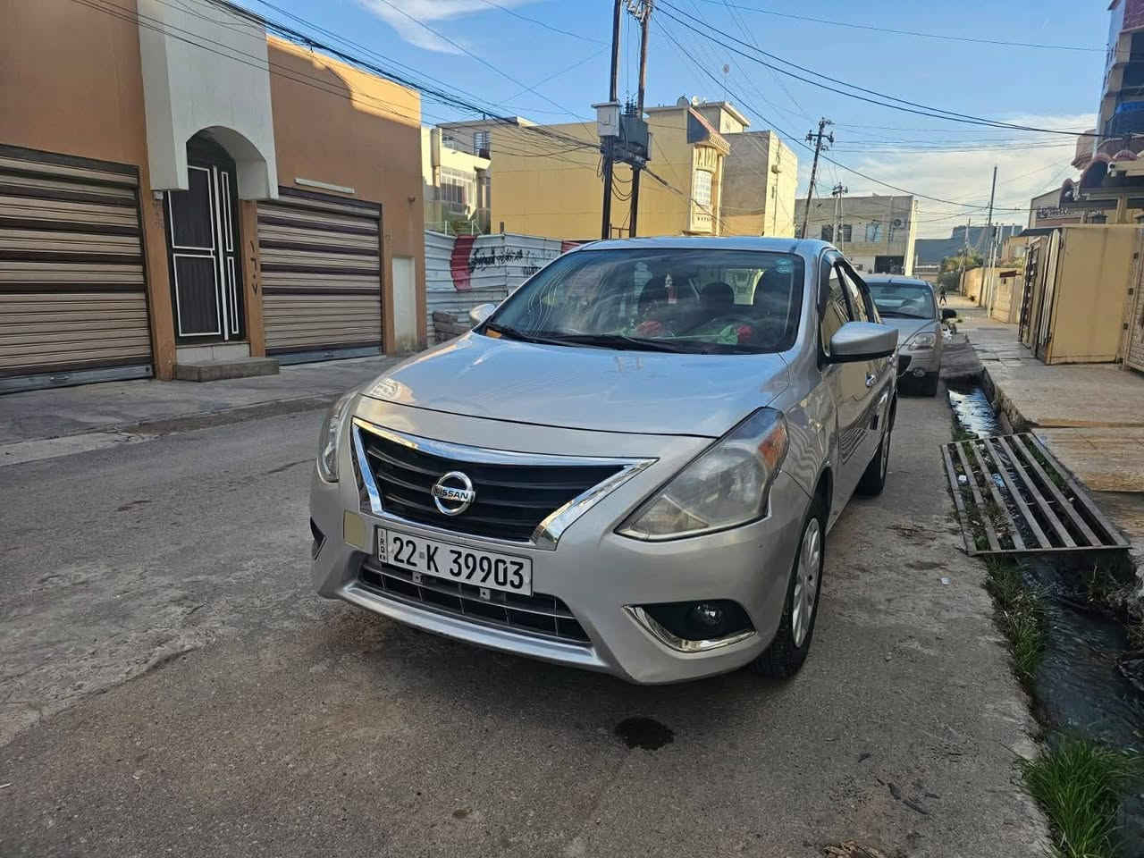 نيسان فيرسا 2017 فول توماتيك ماشية 74 مع كابون بانزين شرط الوكاله والتحويل السعر: 104الرقم اسيا: *********** الرقم كورك: ***********
