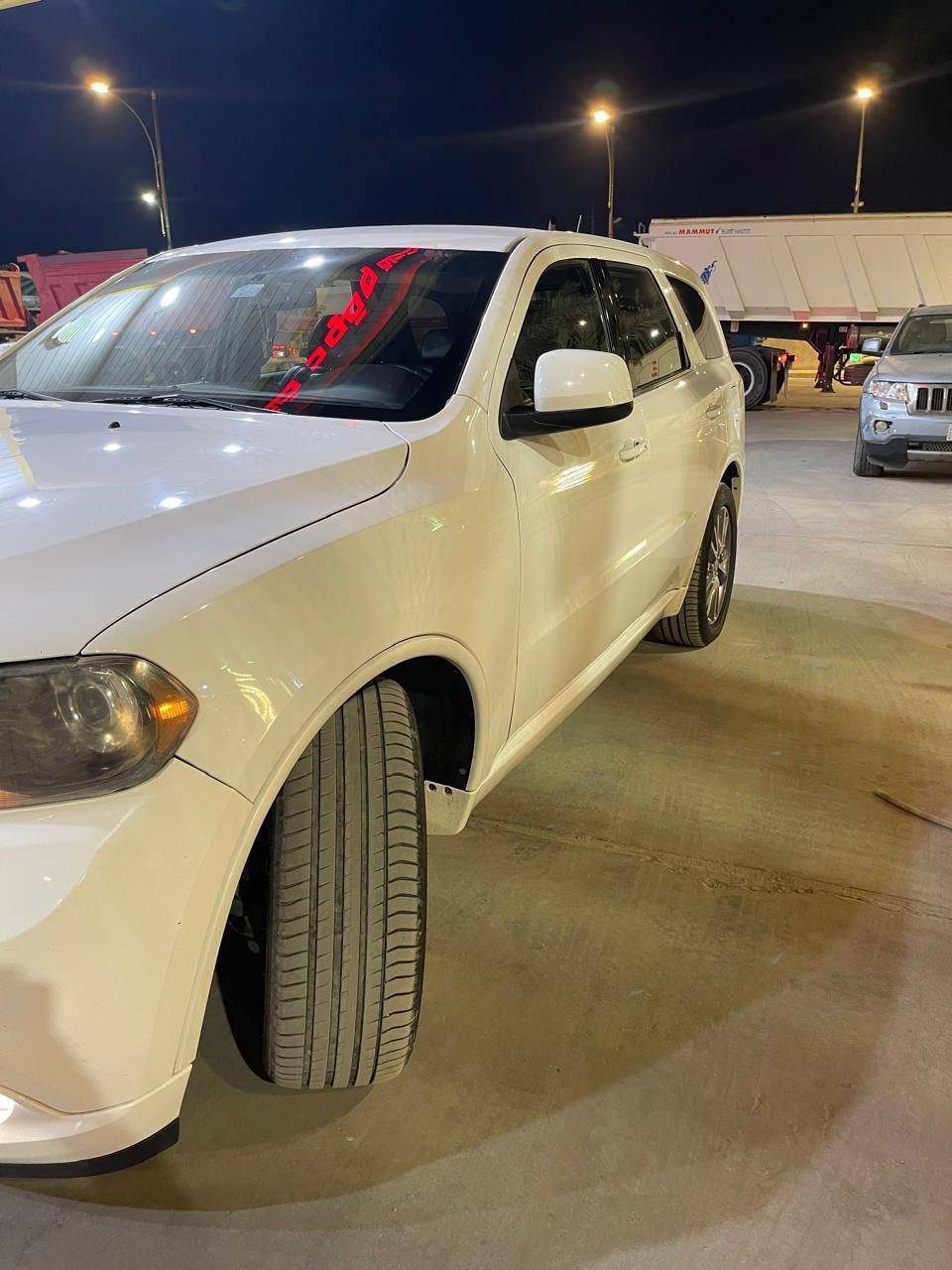 دونكو ٢٠١٣ كفاله عامه  حاويه عدى شبر بالبنيد بارد مكينه ٨ جاهزه ع اخر حبايه كير مكينه حداديه تبريد مكانها بصره الشراي يتصل سعرها ٩٥
***********
