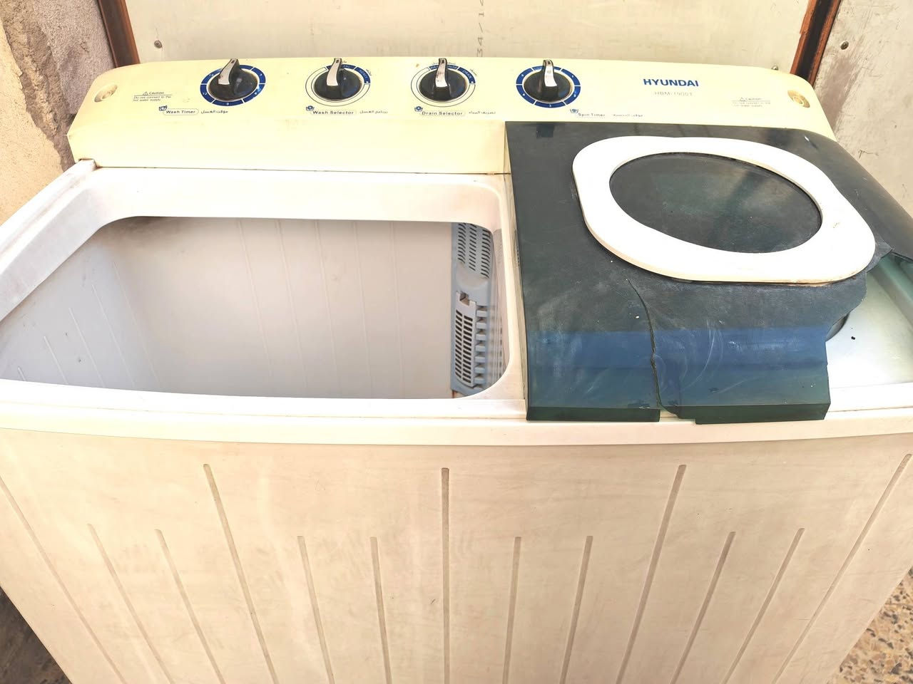 للبيع شغاله شغلهه ممتاز حجم كبير والنشافه هم تشتغل بس بيهه خلل تنتل تصليح بسيط ب ٦٥


**إذا كنت صاحب هذا الإعلان وتريد حذفه لأي سبب، رجاءا أرسل رسالة إلى الدعم الفني**