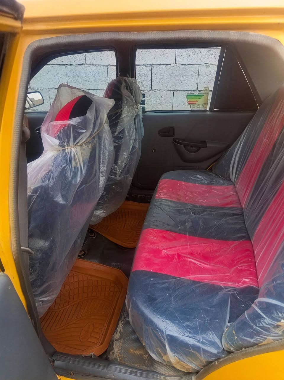 سايبه موديل 17 مكينه نضيفه خير من الله سنويه ل 29 السعر 30 وبيه مجال قليل الشراي يتصل ***********
