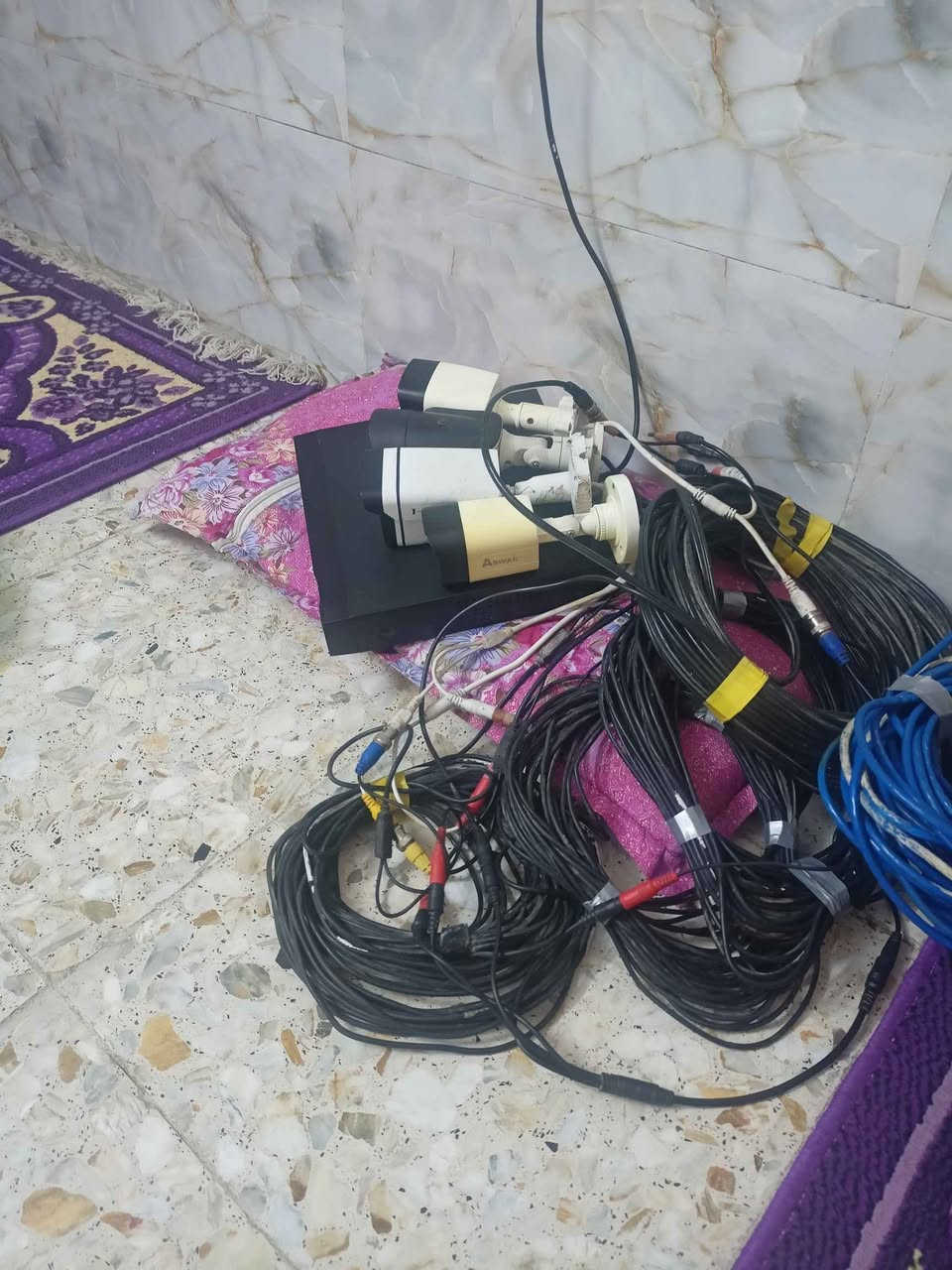 جهاز اسوار 2 ميكا مع هارد500 كيكا مع كامرات عدد 4 مع وايرات كامرات عدد4 مع واير انترنيت مع شاحنة الجهاز بغداد, العراق


**إذا كنت صاحب هذا الإعلان وتريد حذفه لأي سبب، رجاءا أرسل رسالة إلى الدعم الفني**