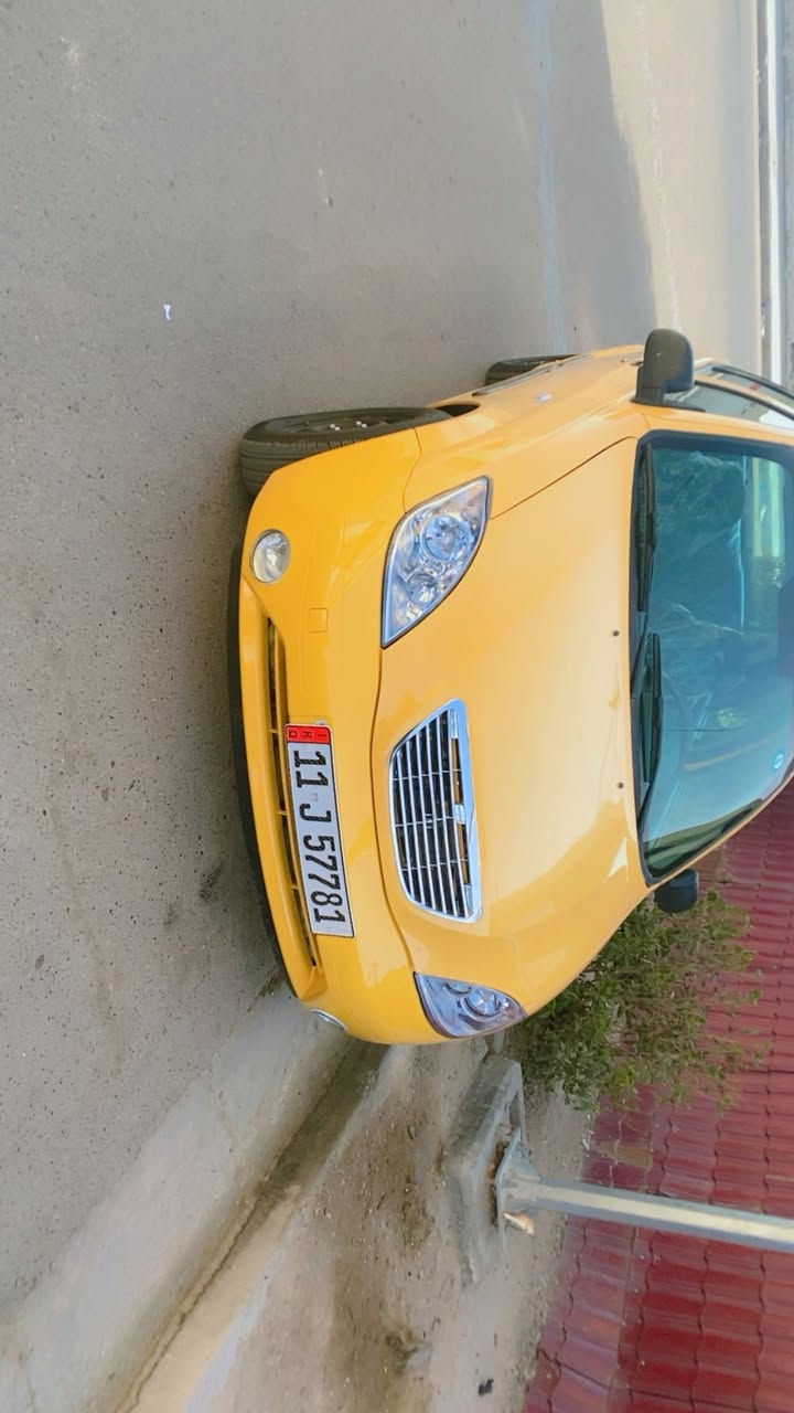 السلام عليكم  طيبه للبيع موديل ٢٠١٦ مكفوله شواصي  مكفوله من خياس  السياره  شاد  تخم تاير ليوم شديته جديد صدر شديته ليوم جديده بيها رصعات بالجاملغ الامامي واحد  جارد واحد رصعه بدلتهن جدد بنيد هم بدلته جديد لان بي خسفه بالركن مال شباك القديمات موجودات عندي عندي مقطع فيديو قبل لا ابدلهن سياره مكفوله من ضربه والصبغ والاخياس شواصي مكفوله مكينه محوره مال ريو يعني انسه شي اسمه حماوه بالصيف  تبريد ثلج بس من بدلت جاملغين  والبنيد ضرب عندي راديتر صار بيها ليك  سياره  رقم بغداد محوله إلى سنه ٢٠٣١  مصفره  هيئة   وغرامات سياره  باسمي تحويل مباشر  السعر ٣٨  بيها مجال قليل  مكاني بغداد شعب  شارع الصحه الرقم *********** يوجد وات ساب
