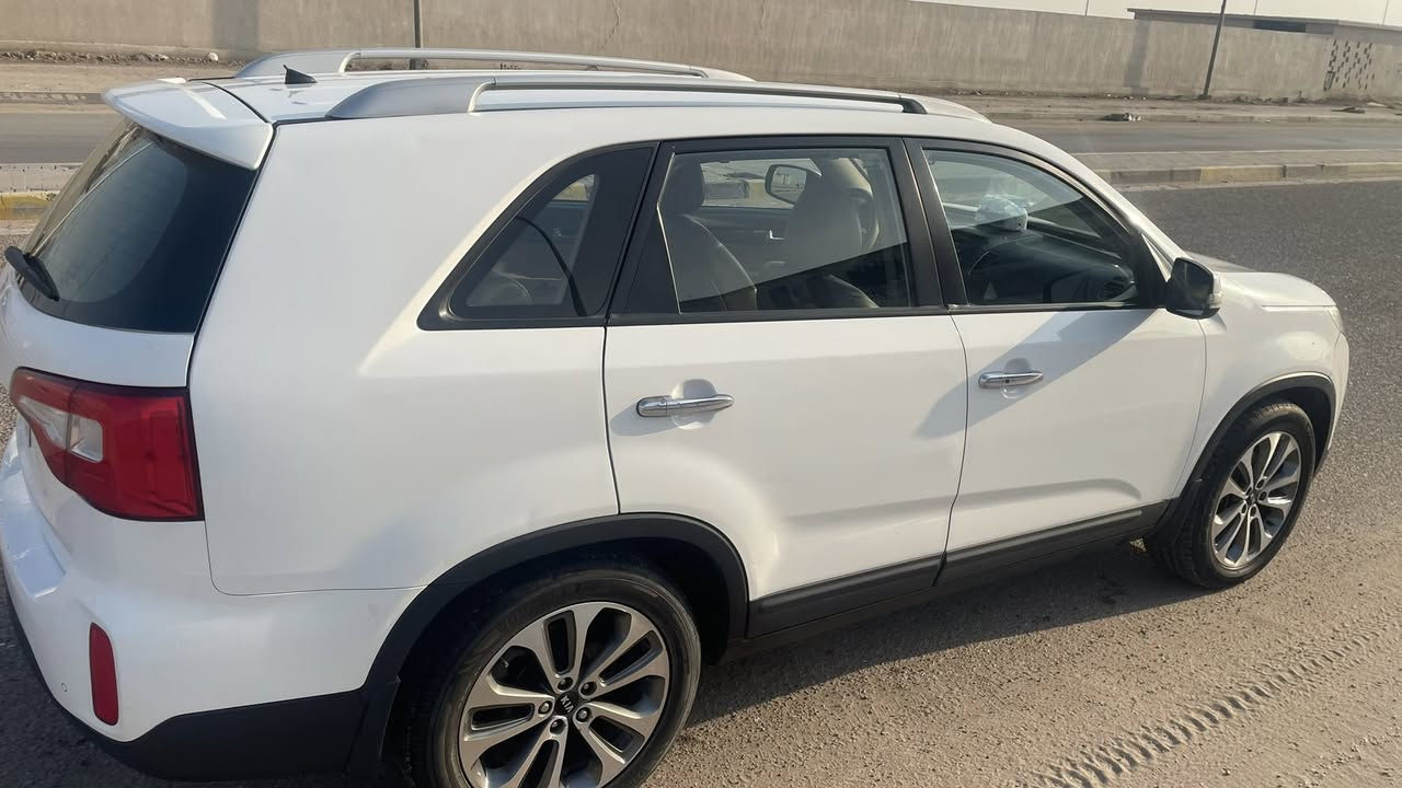 سورنتو  2014
محرك 4 سلندر 

خليجي باسمي رقم بصرة 

تشغيل بصمه 

بصمات بالباب  

قطع تبريد 3

نص باب السائق  مصبوغ 

كشن كهربائي

كشنات جلد 

اشارة ترحيب

ويل كب 

لدات خلفيه 

مراية شفط 

اشاره بالمري 

حساسات 

كامره خلفيه 

تحكم ستيرن 

تحكم سرعه 

بردات بلاد 

السعر 167$

***********
