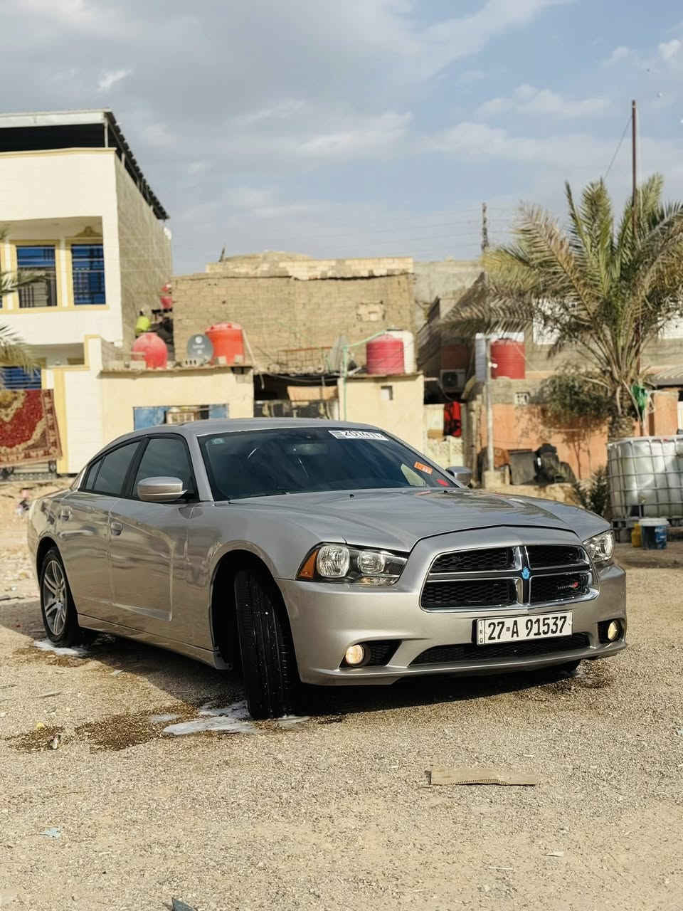 السلام عليكم جارجر مديل 2014 رقم ذي قار انكليزي وارد امريكي  حادث بجم سيارة مصبوغه جمالية عام مدوشمة كاعية وكشنات وسفريات مكينة و كير جديد مديل19 سيارة مانقصه برغي حدادة جديدة تخم تاير جديد تبريد تدفئة شغالة مكان السيارة البصرة الزبير رقم الهاتف: ***********
