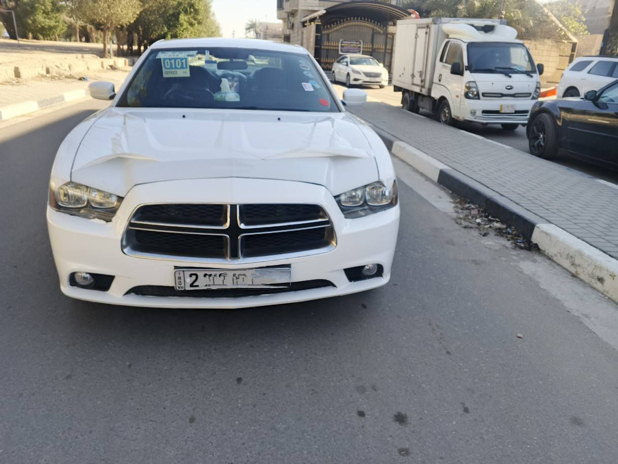 وينه اليدور جديد وفول ادوات # ادوات ومراوس
1)   جارجر  موديل 2014  دخول جديد

2)سياره فول مواصفات سياره جديده بمعنى الكلمه مكصوصه  بجم  شغل باجات  فقط وباقي كفله عام م̷ـــِْن كلشي)

3)محرك 3600  كفاله كير كفاله حداده كفاله

4)تخم تاير جدد تبريد ثلج

وارد خليجي 

6)دواخل مخمل قماش  بصمه تشغيل بصمة بيبان تريد تدفئه الكشنات الأمامي والخلفي

7) جاهزه من كلشي 

8) تحكم ستيرن جهتين مسجل شاشه بلاديه  دمام مكبارات صوت

10)متومه شمالي  وسنويه 29   رقم سنويه ويه شاصي

11)  كفاله م̷ـــِْن سرقه وعشاير واني  حاظر

12)عنوان بصره 

 13) رحمه والديك اي واحد مايشتري لا يراسل لءن معلومات كله كتبته  واي ستفسار *********** واتساب فقط 

14) السعر 63 وبيها مجال  قليل للطيبين

ملاحضه /سياره جيده معنه كلام واني خادم/
