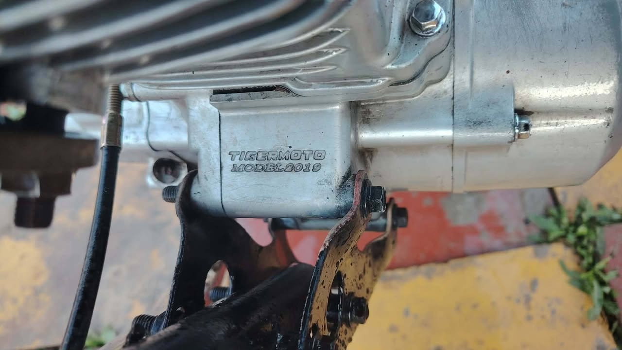 سلام عليكم من رخصت المدير المحترم
دراجه اربعه كير موديل 19للبيع

الشراي بي خير ويدلل

*********** هاذه رقمي الشراي يخابرني
