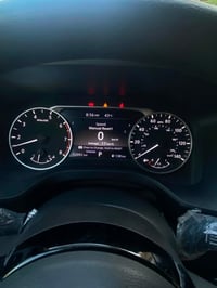 نيسان روج 2022 تيربو 1.5 SV مواصفات الSV المعروفه  بصمة كاميرا تبريد ق...