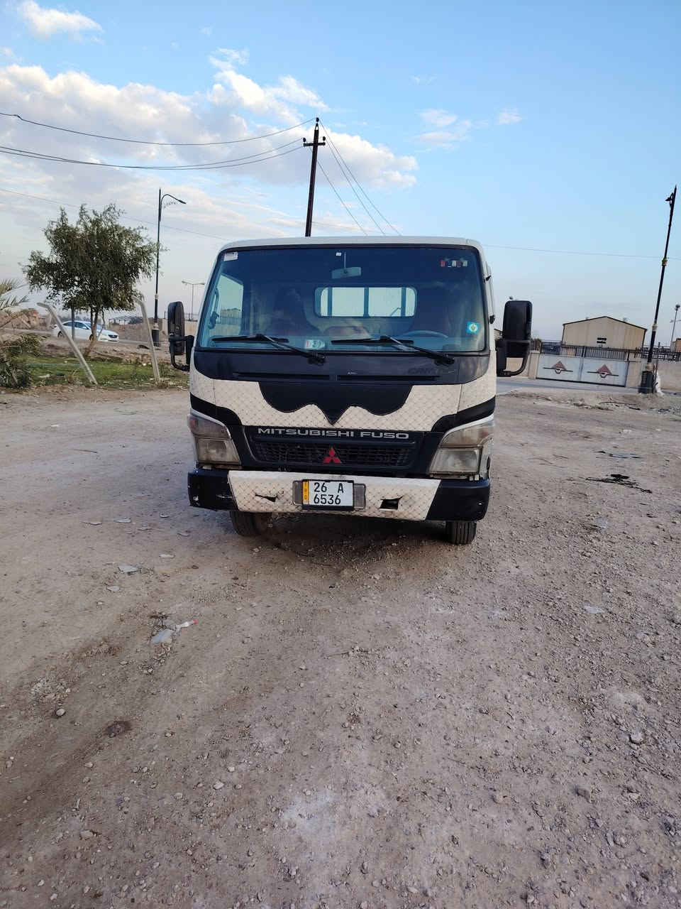 السلام عليكم ورحمة الله وبركاته كنتر مسبوشي مديل 2009كفاله عامه مكانه بغداد نهايه الشعله يم جسر البوحمد سعرها 170$ وبيه مجال حك الجيه للاستفسار الاتصال على الرقم ***********
