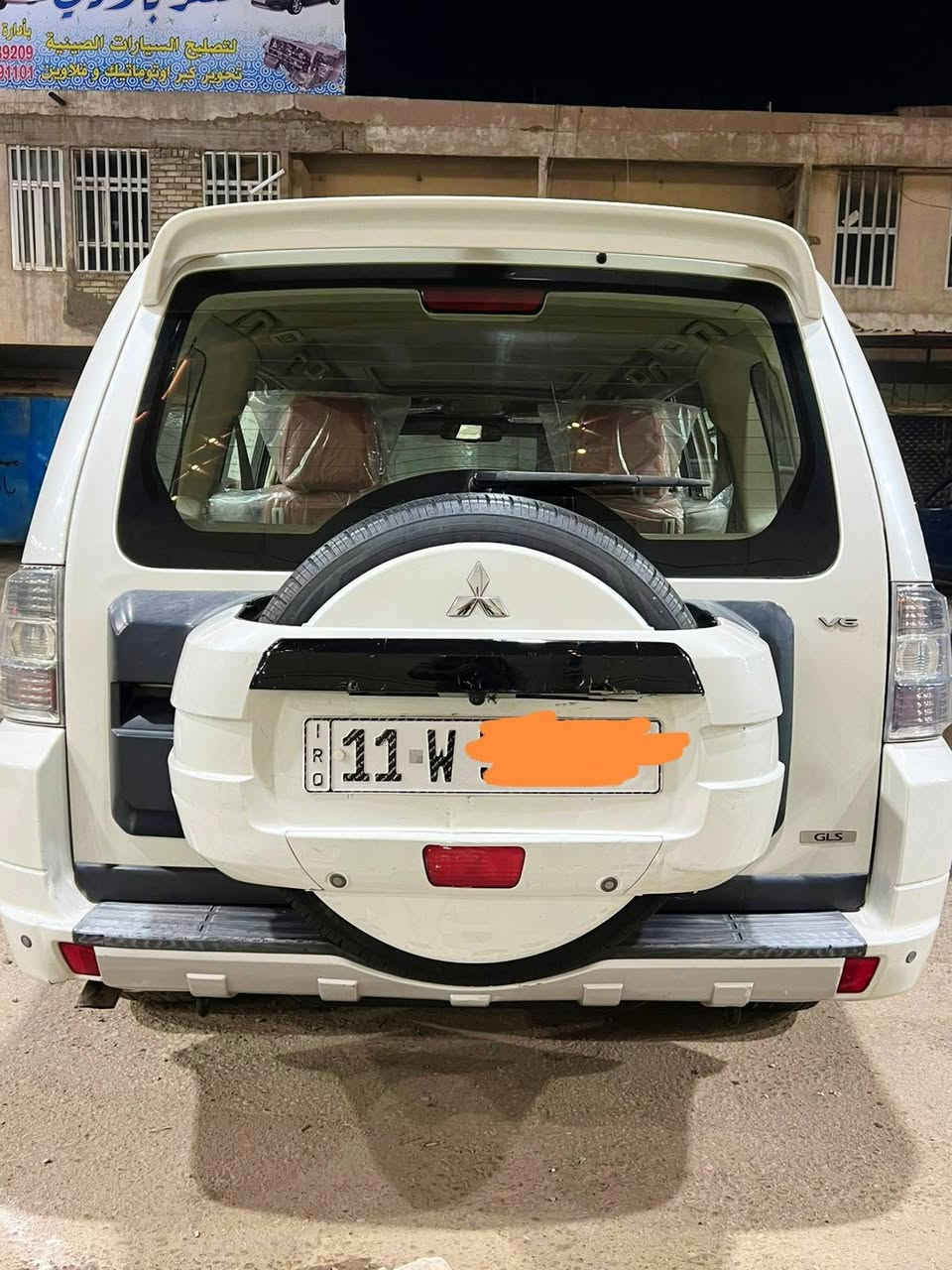 السلام عليكم
ميتسوبيشي بايجيرو 2014خليجي مكفولة من الضربة والصبغ والتبديل بيه بارد فقط صور السونار مرفق بل منشور كير ومكينة ومكفولات فول مواصفات مكينة 3500 سلايت دروف كشنات مغلفهن جلد وكهرباء كامرة وشاشة مري شفط سيارة جديدة وجاهزة رقم بغداد الدولي السعر ١٦٥ وبيه مجال بسيط للاستفسار *********** مكان السيارة بغداد الكمالية بغداد, العراق
