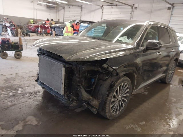 لاصحاب كتب الشهداء 
▪️نوع السيارة :  هونداي بلاسايد كلوكرافي 
▪️الموديل : 2024
▪️تاريخ المزاد : الخميس  2026/3/12
▪️ عداد المسافة :  26.738 mi
▪️السعر : حسب المزاد 
▪️حجم المحرك:  3.8     6 سلندر  
▪️تاريخ الوصول : من 45 - 70 يوم 
▪️نوع الحادث:حسب الصور المرفقة والتقرير
▪️اوقات العمل في الشركة تبدأ من الساعة 10صباحاً 
        ولغاية ال12ليلاً  
▪️العنوان 🏦 بغداد البنوك شارع المشاتل بالقرب 
        من جسر البنوك 
▪️للاستفسار يرجى ارسال رسالة الى الصفحة 
▪️او الاتصال على الارقام التالية :
***********      مصطفى
***********     وسام
 #سيارات_أمريكية #الجميع #خاصة #الشحن
