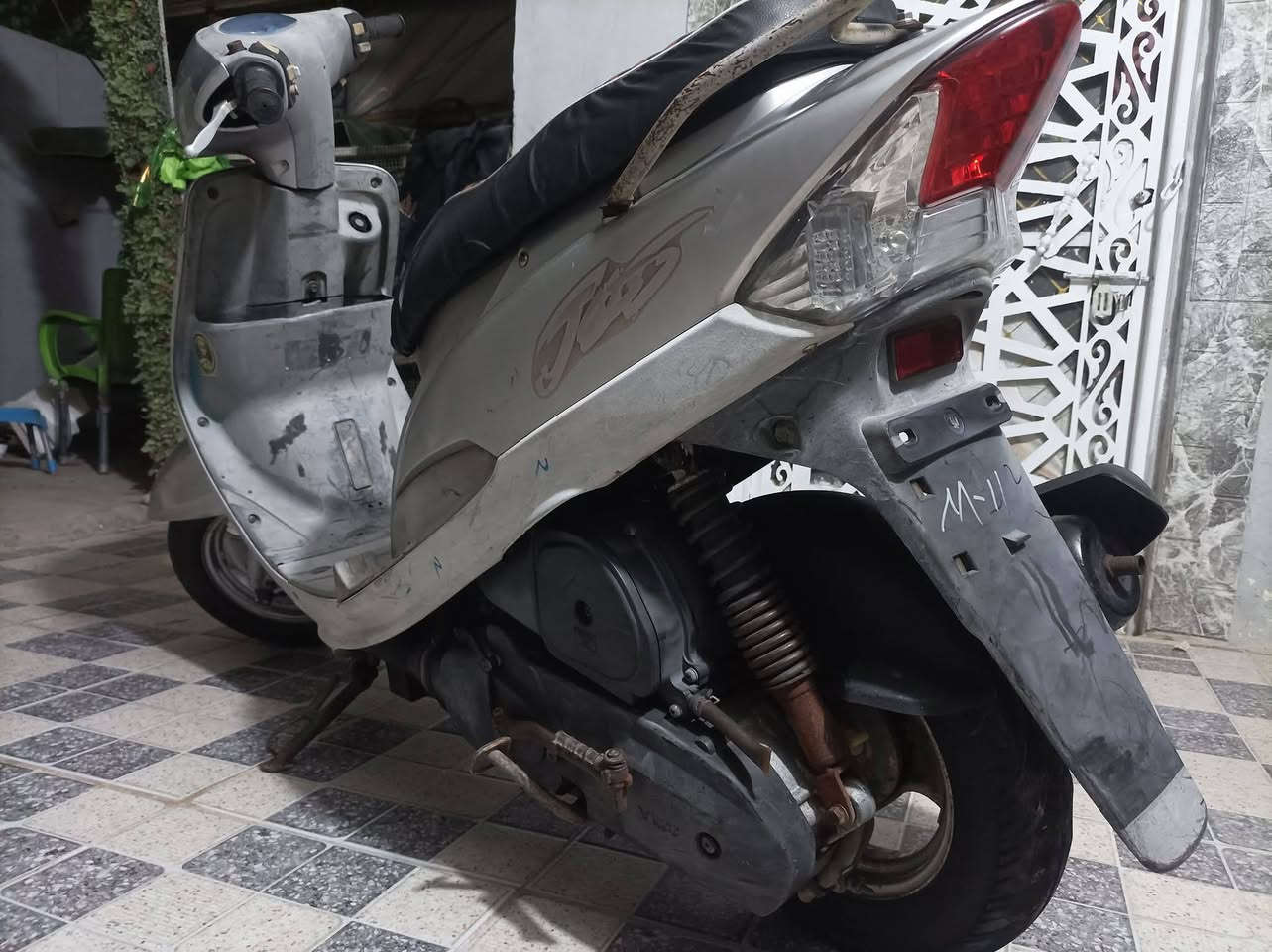 السلام عليكم ماكس منغولي للبيع ماصاله شهرين ونص من نازله رمبه نضيفه شلعه ومعدل دراجه خرسه  كلشي شغال بيه هندر سلف كهربائيات كله شغاله مناقصه شي كلش نضيفه شوفت عينك السعر 870 وبيه مجال حك الجيه مو شراي لا تتصل   الرقم *********** متواجد. بس على الخط مكانه بابل.......
