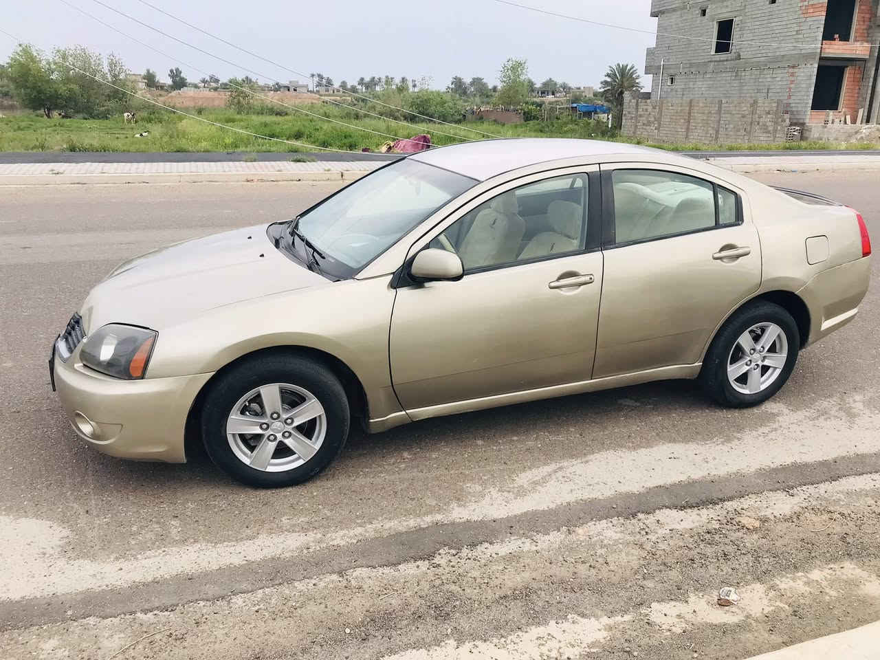 مستبوشي كلنت ٢٠٠٧ للبيع
رقم بغداد 

كير محرك مكفولات 

تبريد شغال 

سنوية لل ٢٠٢٨ 

السعر ٦٥ ورقة وبيهة مجال 

للاستفسار الاتصال بالرقم ***********
