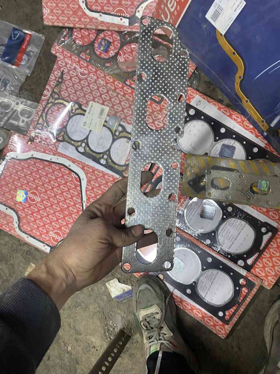 سلام عليكم حبايب كلبي @إشارةالبياع الحي الصناعي
توفر بعض انواع اغراض التجفيت اوبل فقط فقط 
***********
