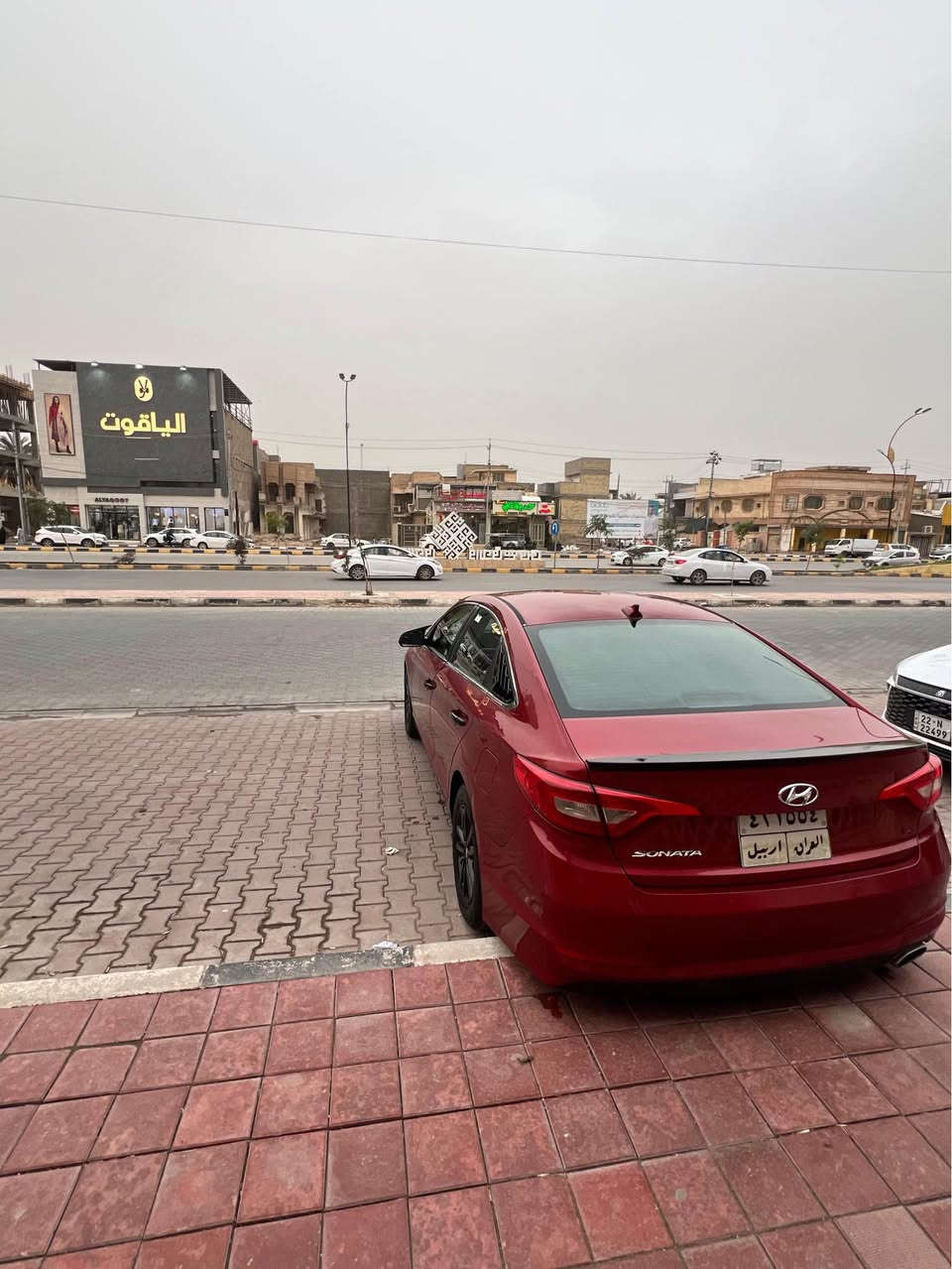 سوناتا موديل 16 وارد امريكي 

الضرر
تبديل قطعتين فقط الباقي ليبل 
بنيد وجاملغ ايسر  مبدل بدون دواخل بس كفر 
بيها صبغ بالباب السايق وجارين الباب جيلاتين بدون صبغ 
بيها بارد شوفة العين يكون اوضح

المواصفات معروفات 
ويل كب 
شاشه
كاميرا دواره 
فول تحكم ستيرن
كروز ومثبت وعل سوالف
مانع انزلاق 
بلاجكتور زنون 
وبعد مدري شنو بيها 
كير مكينه حداديه مكفولات 
سعرها 107$ وبيها مجال للطيبين
تجي وتكلب وشوف بعينك عجبتك اخذها ما عجبتك اضيفك يمي وعلى راسي اخليك 
مكاني نجف 
***********
واتساب موجود النجف, العراق
