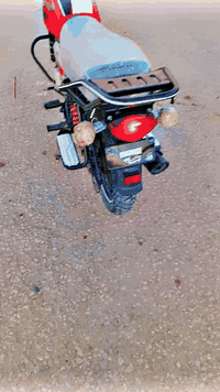 السلام عليكم اعاده نشر بسبب غلط في السعر للبيع دراجه بوكسر هندي موديل 2022 طالعه بل 23 دراجه كامله من كلشي مكفوله محرك مامفتوح ناعمه مكفوله من كلشي اوراق اصوليه كامله المكان بابل شوملي السعر مليون 150 وبيه مجال رقم الهاتف ***********
