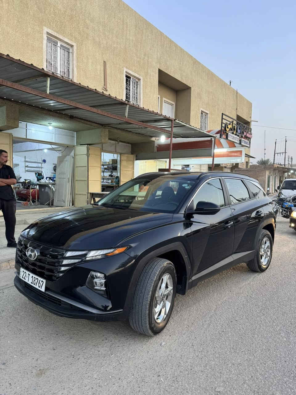 السلام عليكم 2024 ماشيه 37 الف
اعادة نشر سبب الوعود الكاذبة الي جاد بالشراء فقط اخوان 

تبديل جاملغ و بنيد بلاد بارد راجع 

سياره بدون شخط او رصعه نظيفه بشكل 4x4فور ويل وباقي المواصفات معروفه 
بااسمي السيارة سنويه وهزه جديدة 
185$ بيها مجال بسيط للشراي مااعتقد اكو هيج سعر بالسوك 

***********
