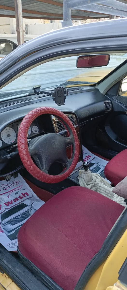 بيجو بارص موديل 2011 محدثة بجم 2015
شرط التحويل

السيارة مصفرة هيئة وغرامات 

تخم تاير جديد

مكينة وكير خير من الله 

ترايك من البصرة لزاخو 

السعر 28 وبيها مجال 

للاستفسار 

***********
