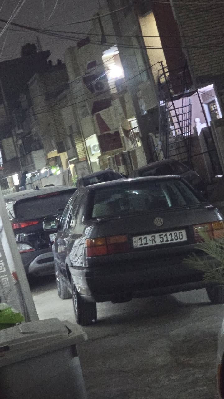 السلام عليكم
كولف فنتو للبيع موديل ٩٢ سنويته باسمي رقم انكليزي داخله هزه جديده سياره كامله ونظيفه وجاهزه محرك ١٨٠٠ 
للاستفسار
***********
مكاني بغداد الصليخ 
السعر٤٦
