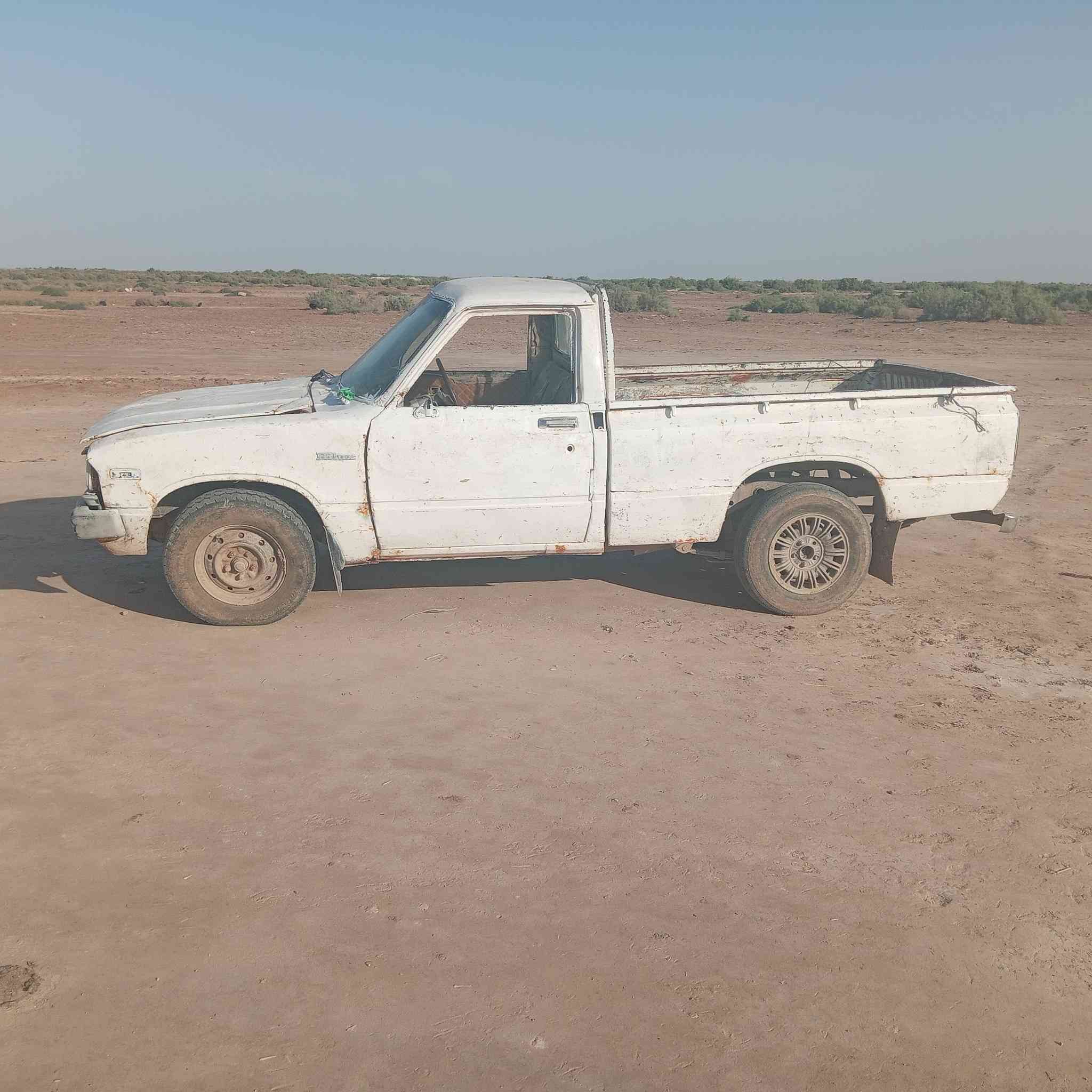 للبيع تيوتا مديل 82 كير ومحرك مكفول عنوان واسط قضاء الموفقية
سيارة جاهزة مال جناي  للاتصال بالرقم  السعر 10 ورقات وبيهة مجال ***********
