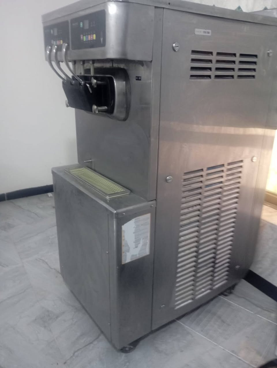 متوفر عدد 2 مكينه  
سعر شراء الاثنين 6.750.000 الفارس, صلاح الدين


**إذا كنت صاحب هذا الإعلان وتريد حذفه لأي سبب، رجاءا أرسل رسالة إلى الدعم الفني**