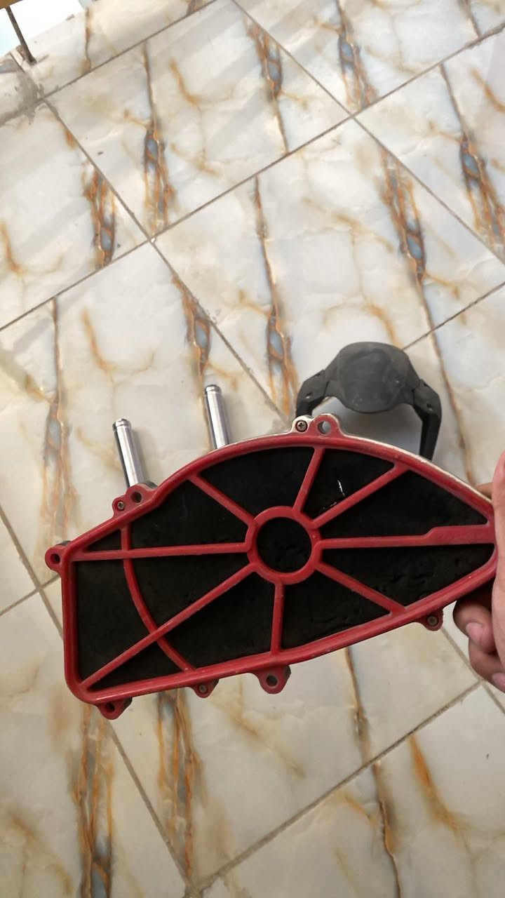 السلام عليكم غراض سكنس
صدر كامل هو والفج والقفايص و بيم

جاملغ رياضي يرهم شمعه 

قفايص شمعه 

ويل خلفي فحل ولد. نثيه 

فلتر شوته فحل ولد و نثيه 

تطواله فج بوش 

***********
