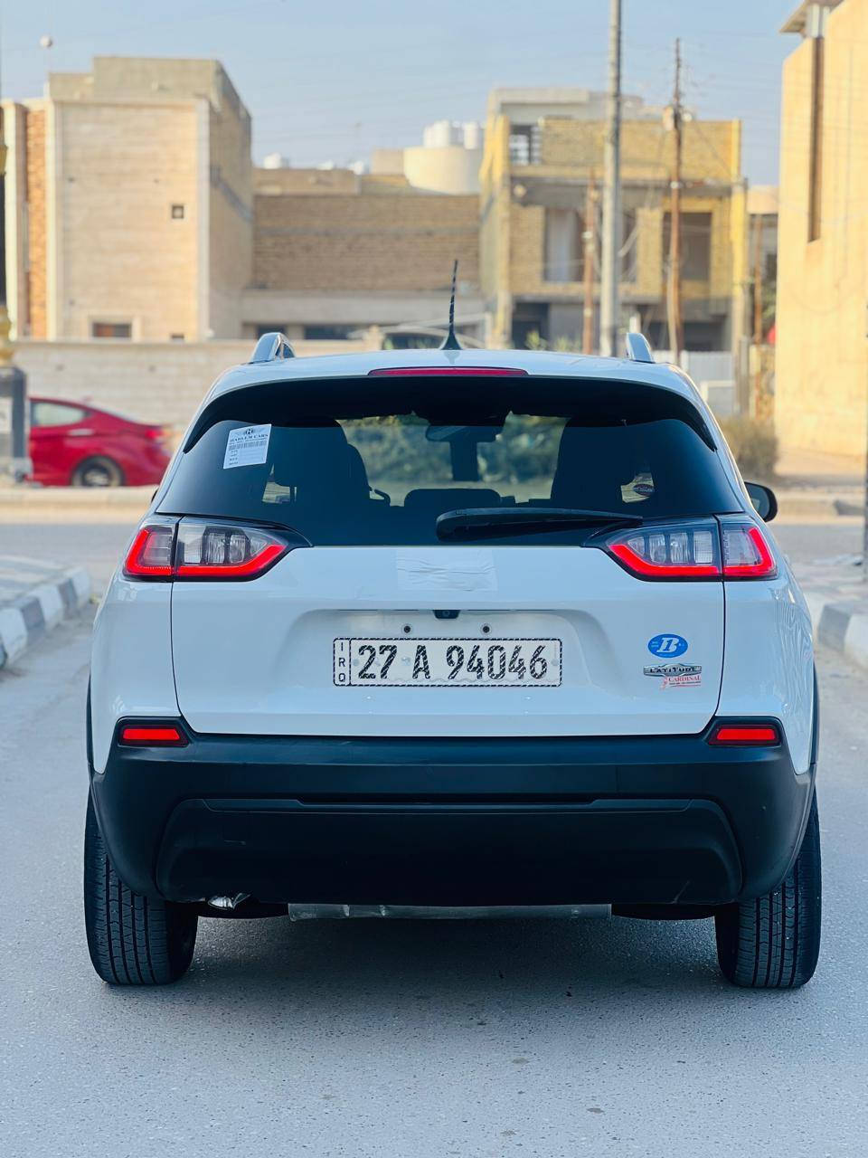 السلام عليكم ورحمة الله وبركاته.                             جيب بزون 2019 حر بسمي تحويل مباشر 
وارد امريكي حادث موجود بل صوره مكفول صبغ تبديل  بارد سياره جديده استخدام شخصي سبيره مانزل بوضع شركه بعده وجاهزه حداديه تبريد تخم تاير جديد ماشيه 38 الف مكينه 4 سلندر فول موصفات ماعده البنورمه السعر 135وبيه مجال الشراي 
مكاني ناصريه مركز                                                   اللاًستفسار اتصل. ***********
