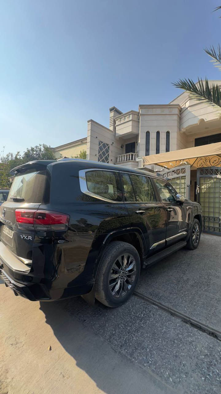 Vxr بريم 2023
السياره ماشيه 40 الف كيلو
السياره مغلفه كامل ضمان عشر سنين
السياره بيه رصعه بالجاملغ الخلفي ومسحوبه pdr
السياره بريم اصل مو شركات
داتا شو 
تدفئه وتبريد كراسي امامي خلفي
كراسي كهرباء
تحديد مسار 
رادارات 360
حساسات 360
كامرات 360
وبعد مواصفات الvxr
معروفه
رقم بغداد السياره بأسمي 
السعر 77 $الف وبيها مجال 
*********** بغداد, العراق
