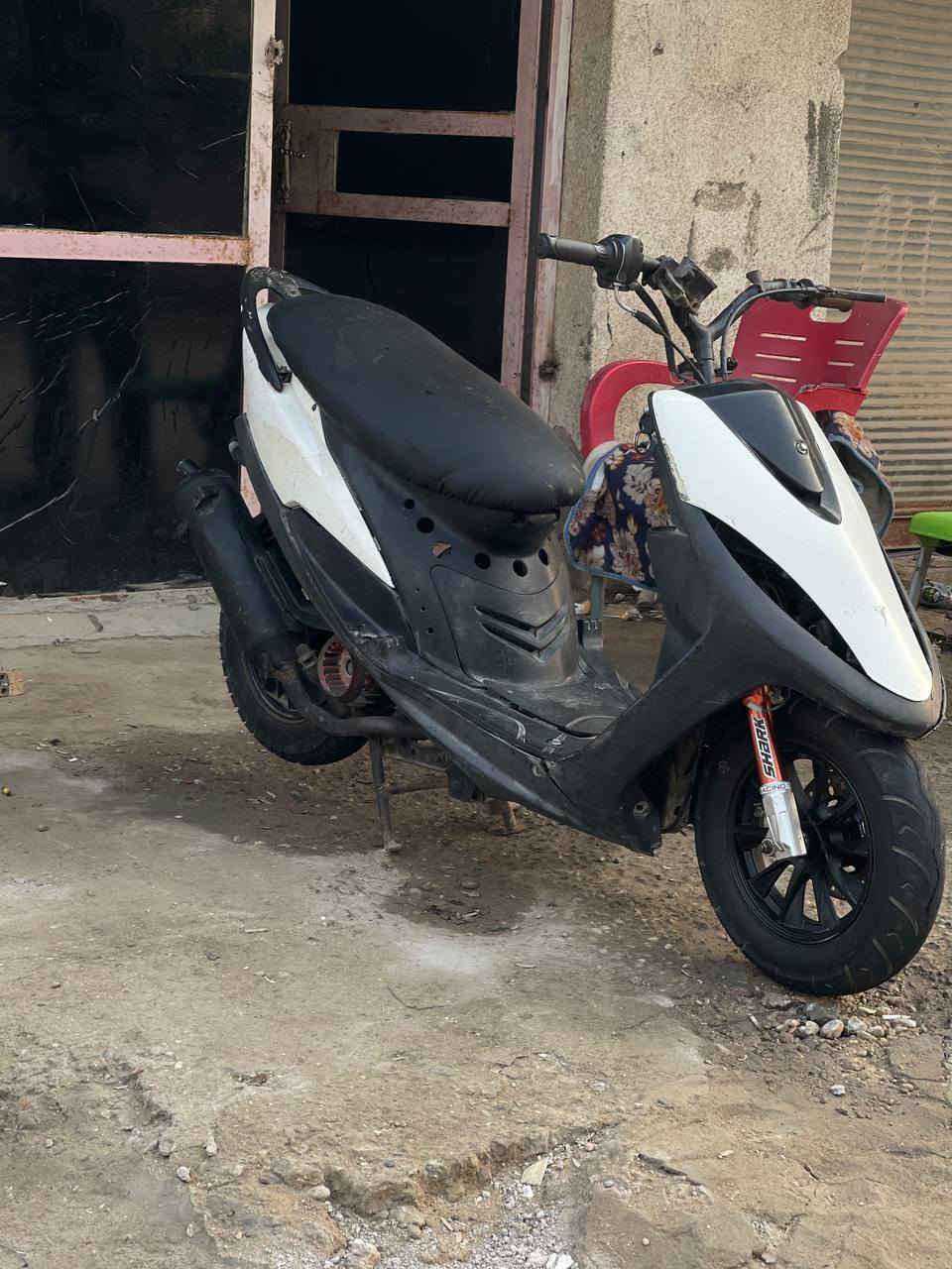 دراجه ماكس للبيع دراجه شوف عينك  مكان السده الهندي *********** رقمي للتوصل
