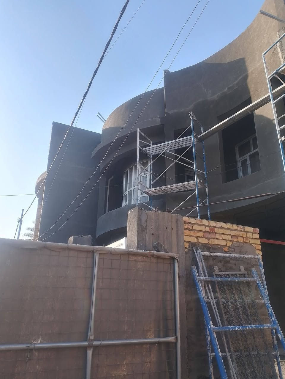 السلام عليكم اللي يريد لباخ يتصل شغل درجه اولى مكاني بابل ***********
