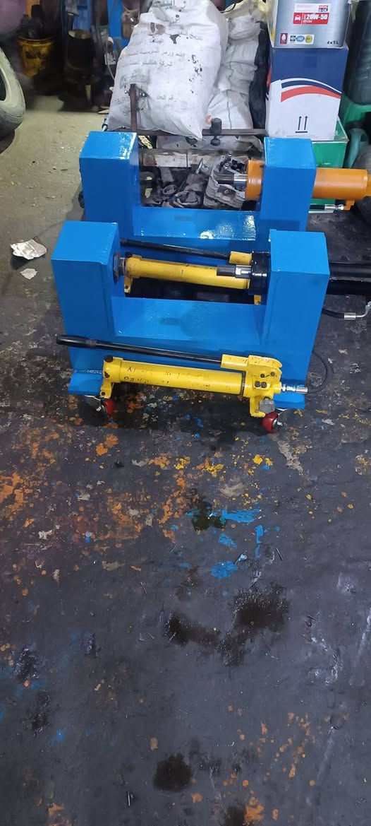 السلام عليكم بريص افقي لفتح صليب التكتك بدون فتح الماشه السعر 700 الف المكان بغداد  قرب الشعب ***********
