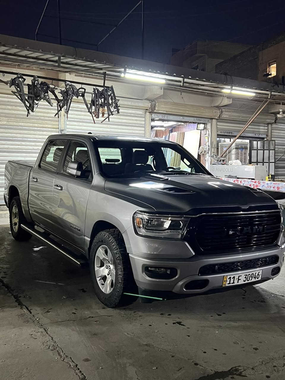 السلام عليكم
لون ستار ٢٠٢٢
٥٧٠٠/٨
باب طويل بدي قصير 
٢٧٠٠٠السعر
‏***********
