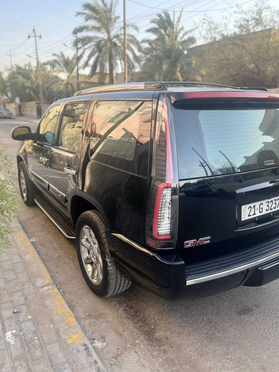 سلام عليكم جمسي يوكن 2008
خليجي  رقم دولي هزه جديدة سنويه جديدة
بيهة قطعتين صبغ فغط الباقي كفاله
سعر 190بيهة مجال
سيارة جديدة خير من الله ماتصرف عليهة شي
عنوان البصرة تحسينيه
رقم ***********
