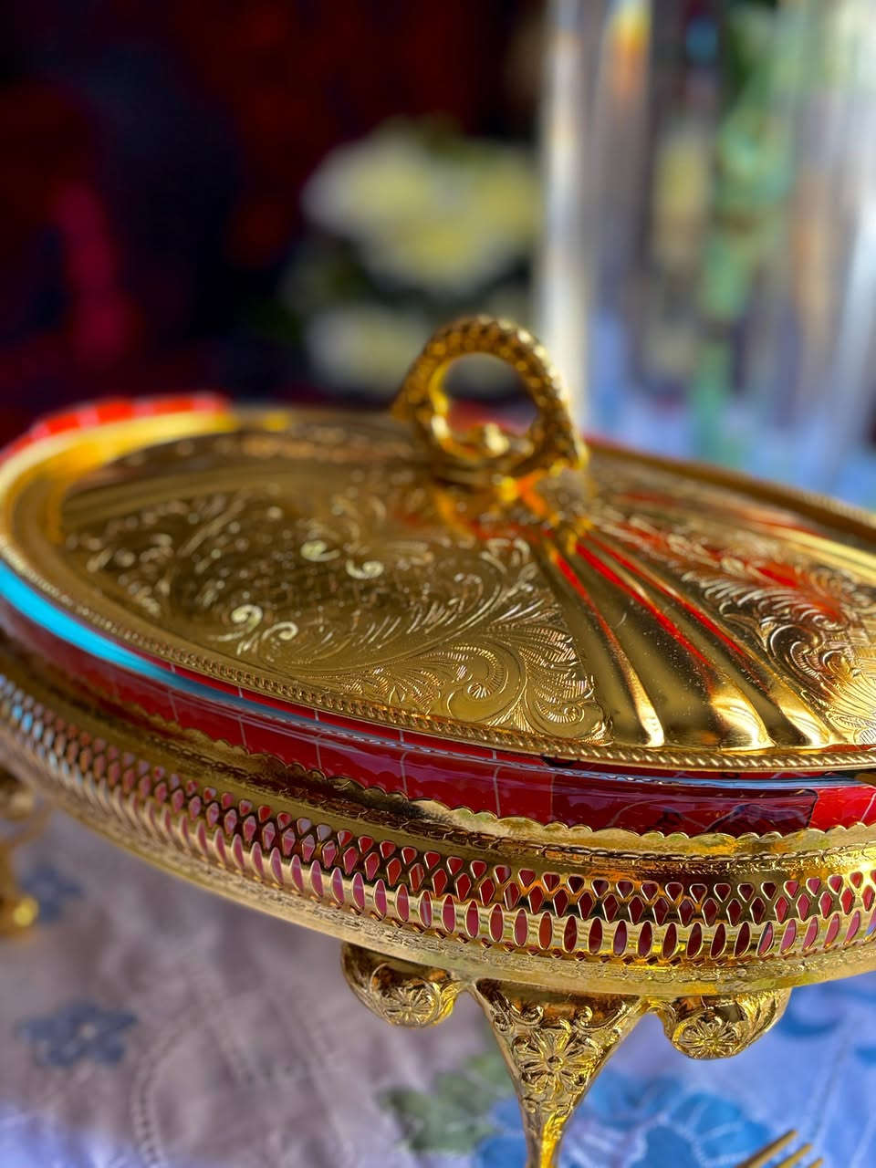 كوين ان 
٢ تورين كوين ان من النوادر اصدار قديم جدا بالعلبه الأصليه 
وجمال ولمعه الدهب  الاصلي ❤️


**إذا كنت صاحب هذا الإعلان وتريد حذفه لأي سبب، رجاءا أرسل رسالة إلى الدعم الفني**