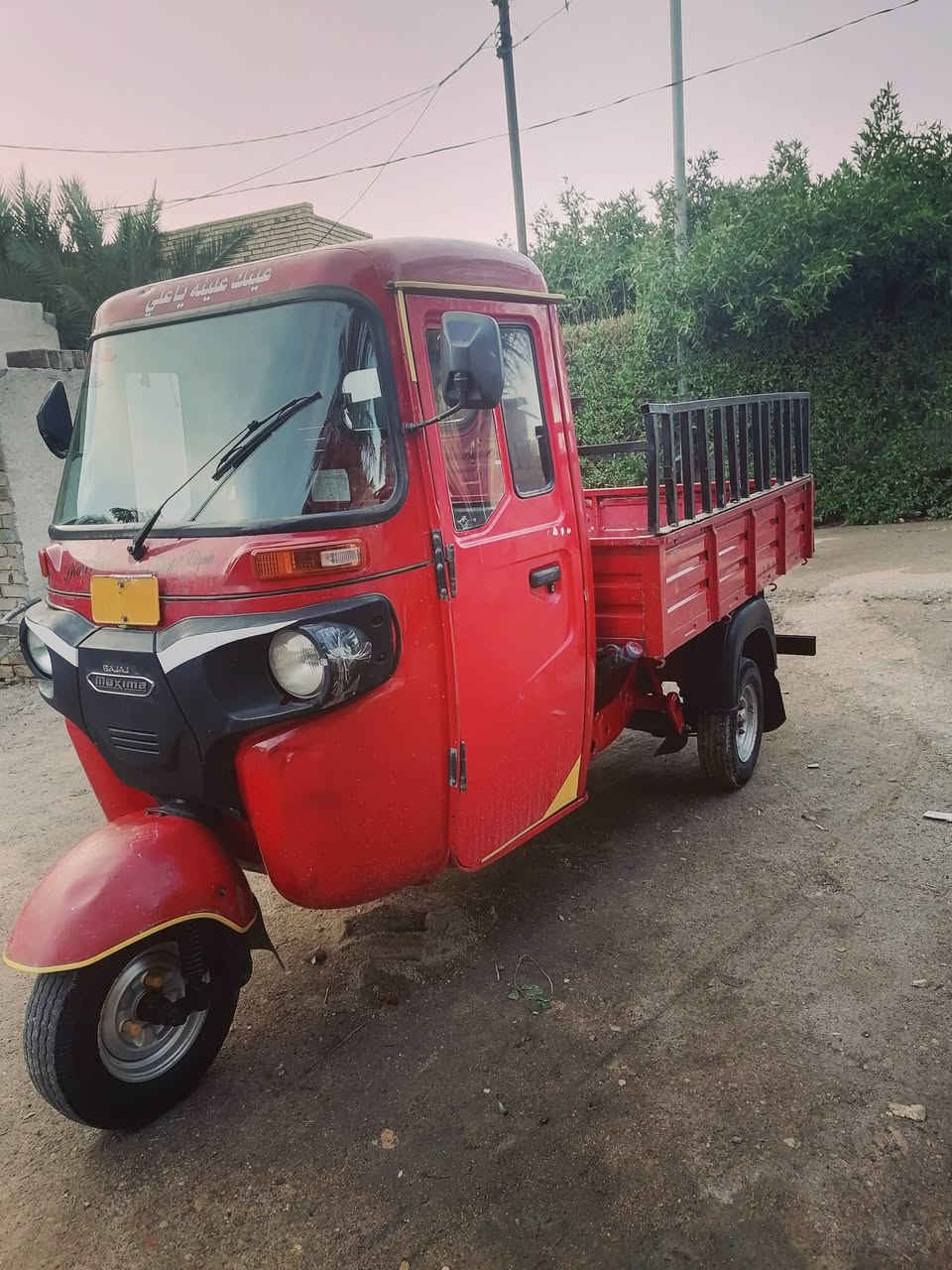 تكتك حمل للبيع جاهزه مابيهه اي نقص مكان العماره الاستفسار ***********
