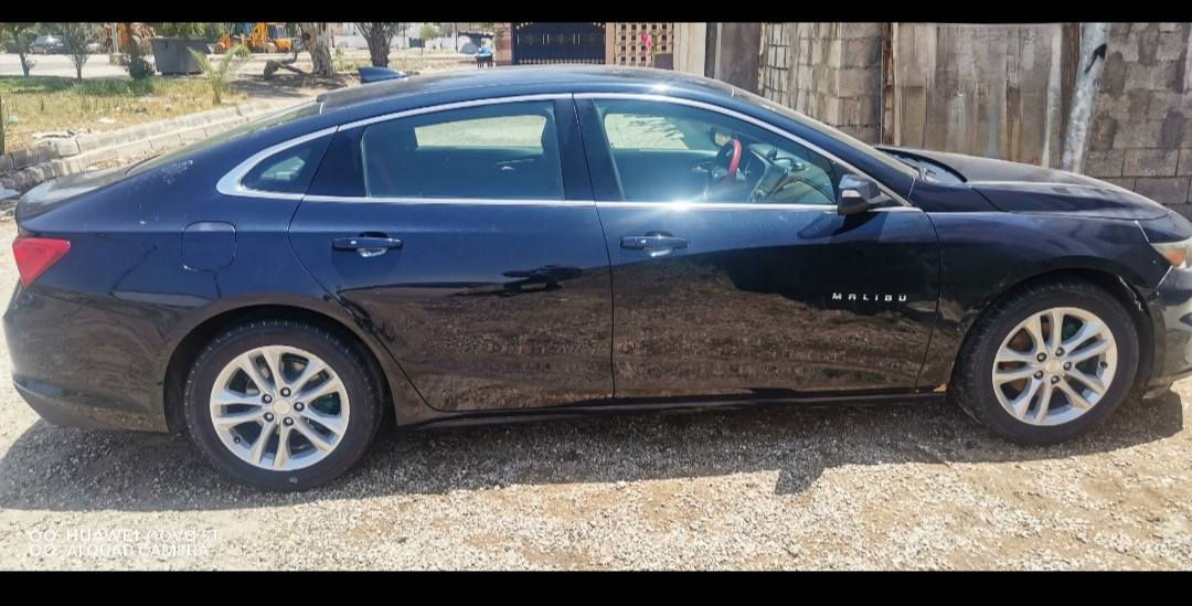 ماليبو 2017 Lt
1500 Turbo 

كشن كهربائي 

تحكمات استيرن 

ابواب وصندوق بصمه 

Auto stop 

زجاج كهرباء و زجاج السائق Auto 

نظام ABS مانع انزلاقات  

قطعتين تبريد امامي وخلفي

كاميرا خلفية دواره 

تخم تاير جديد 

حساسات تاير

اشاره ميري 

باقي المواصفات الموجوده معروفة 

ضرتها خفيفه و موضحه بالصور 

السعر 105$

***********
