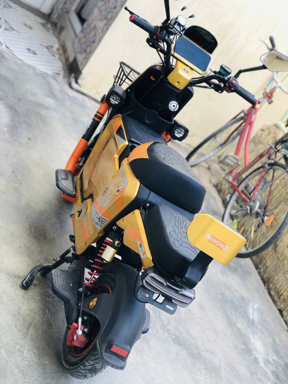 X900 مستعمل 15يوم
السعر 600 مكاني حزيران شرط من كلشي 4 سرع


**إذا كنت صاحب هذا الإعلان وتريد حذفه لأي سبب، رجاءا أرسل رسالة إلى الدعم الفني**