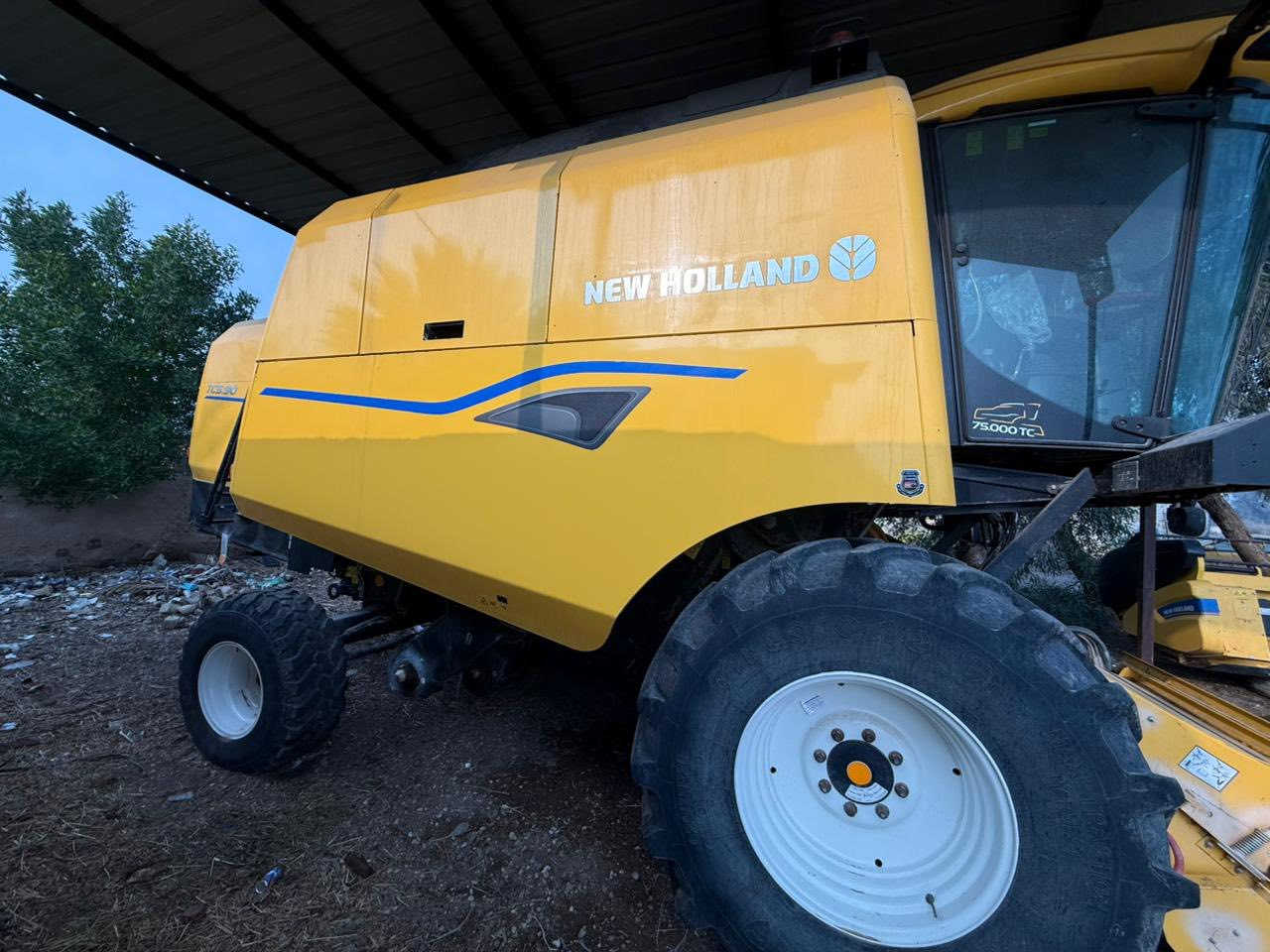 ‎ماشاءالله تبارك الرحمن 

حاصده نيو هولند

حاصده فقط ٢٠٠ ساعه

رقم # أربيل

📍نوع  والحجم  90/50

📍موديل:-2025

📍محرك:- انجكتر

📍ألمواصفات: فووول هايدرو

     حجم الطبله ١٧قلاب

    العنوان كوت

    رقم الهاتف ***********
