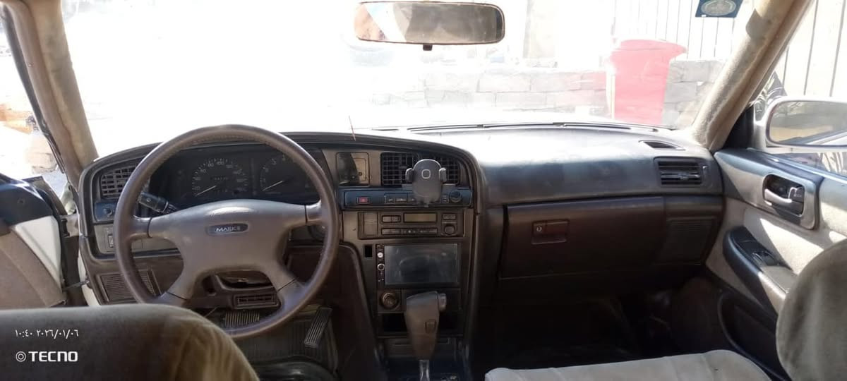 سلام وعليكم سياره مارك كصيف مديل 91 رقم  جديد مكفوله من النقل والكص مكينه وكير كله جديد الحداده توه مسويه تخم تاير كهربايات كله شغاله  العنوان البصره القرنه السعر خاص رقم *********** وهاذه رقم صاحبه مكلف بل نشر
