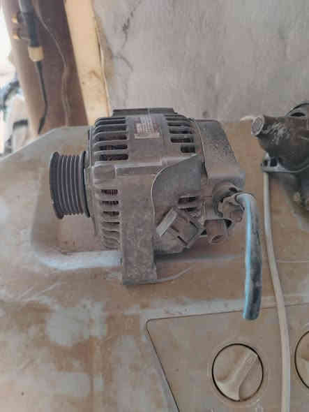 سلف ودينمو حاويه غير مستعملات بالعراق في في تي 3000 المكان كربلاء السعر 100 الف
***********
