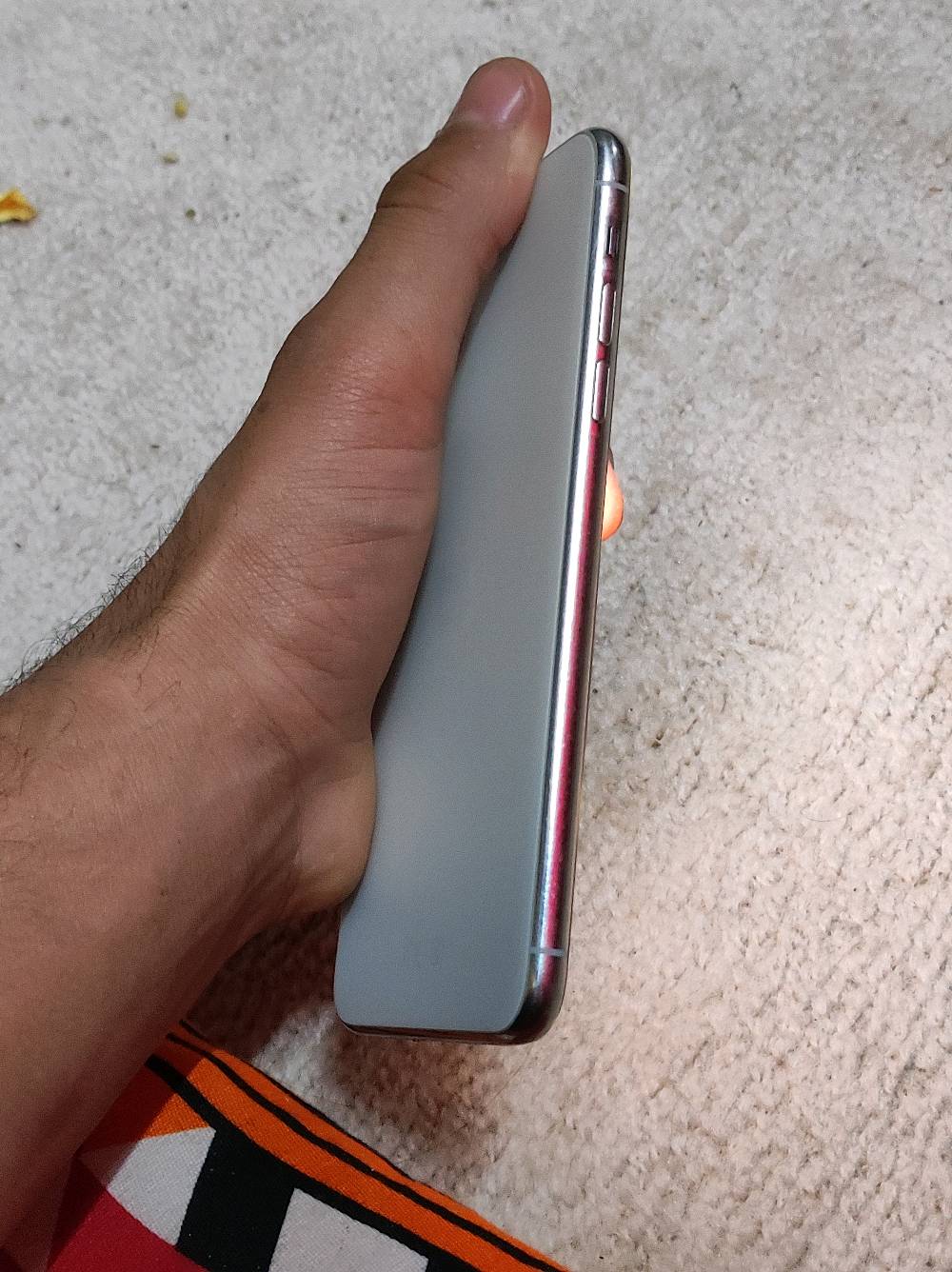 ايفون 11 برو ماكس
ذاكره 256
نموذج M
امريكي
بطاريه 80 
شحن تكنيك مخابره مكفول
فقط مبدل شاشه اصليه طبق الاصل الوانها مثل اصليه مو باهته وثلاث خيارات وسلسه بدون لاك شراي تعال خاص وتدلل... 
... مكاني خور الزبير ...
