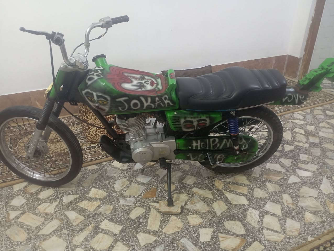 اربع كير سكنر شلعه فوول ونعومه  مو شراي لا يرسل لا يخابر سعر 525مكانه نجف حي ميسان ***********
