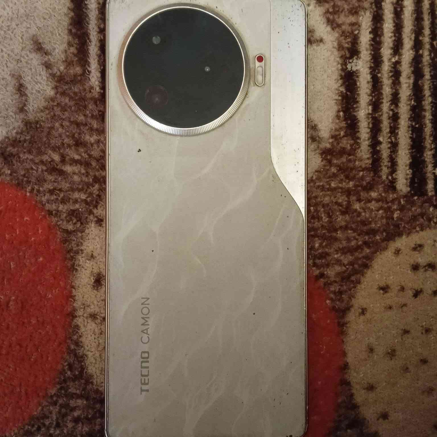سلام عليكم تكنو كامن 30برو 5ج مكفول كفاله عامه مستعجل 
للبيع 300وبي مجال 
***********

